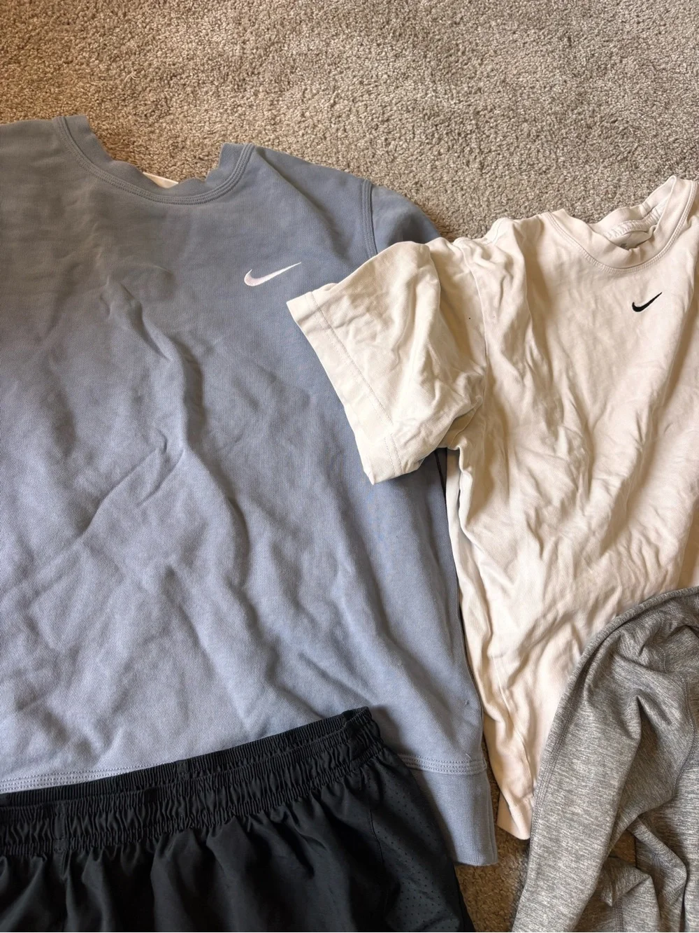 Nike Women's Mixed Tops & Tank Lot - Black, Light Blue, White, Gray